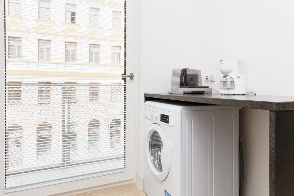 Rafael Kaiser - Paros Apartment - Contactless 24H Check-In Wien Rum bild